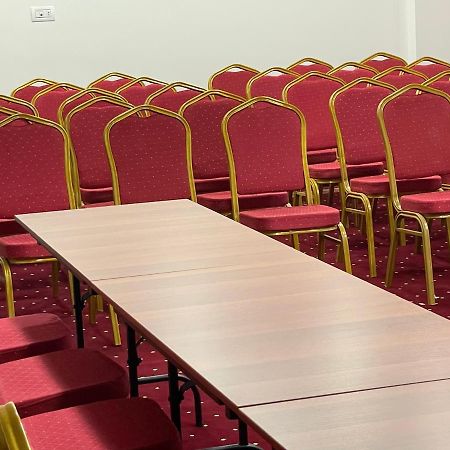 Anga Yerevan Hotel מראה חיצוני תמונה