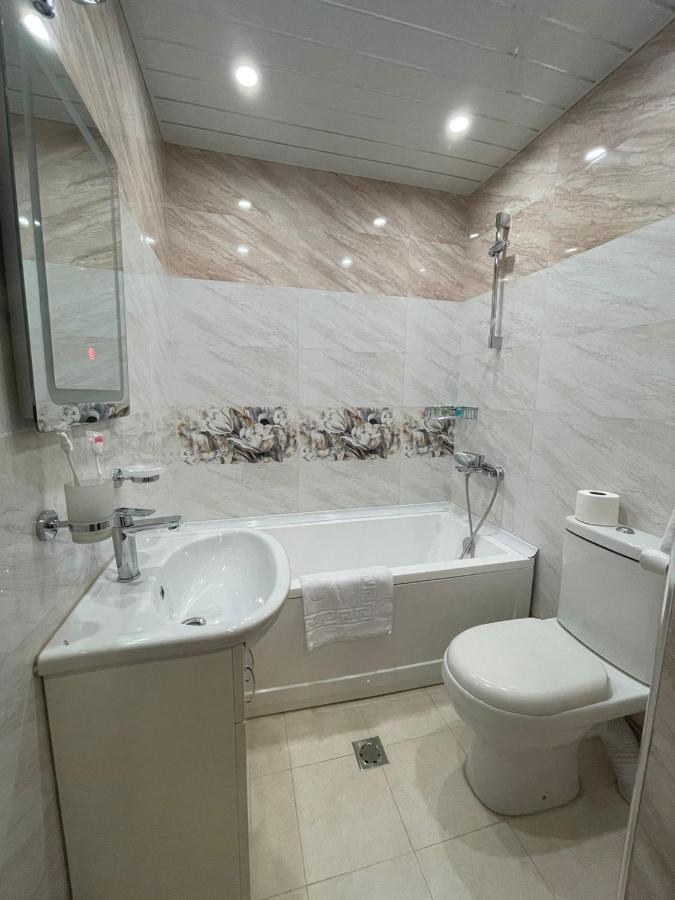 Anga Yerevan Hotel מראה חיצוני תמונה