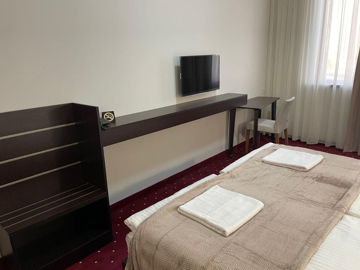 Anga Yerevan Hotel מראה חיצוני תמונה