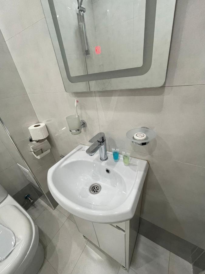 Anga Yerevan Hotel מראה חיצוני תמונה