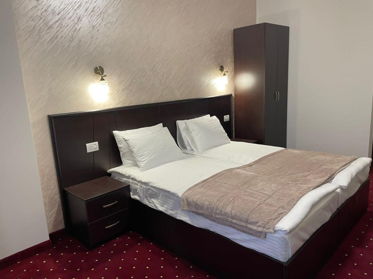 Anga Yerevan Hotel מראה חיצוני תמונה